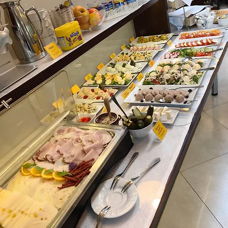 San Remo فندق مبيت وإفطار 3*